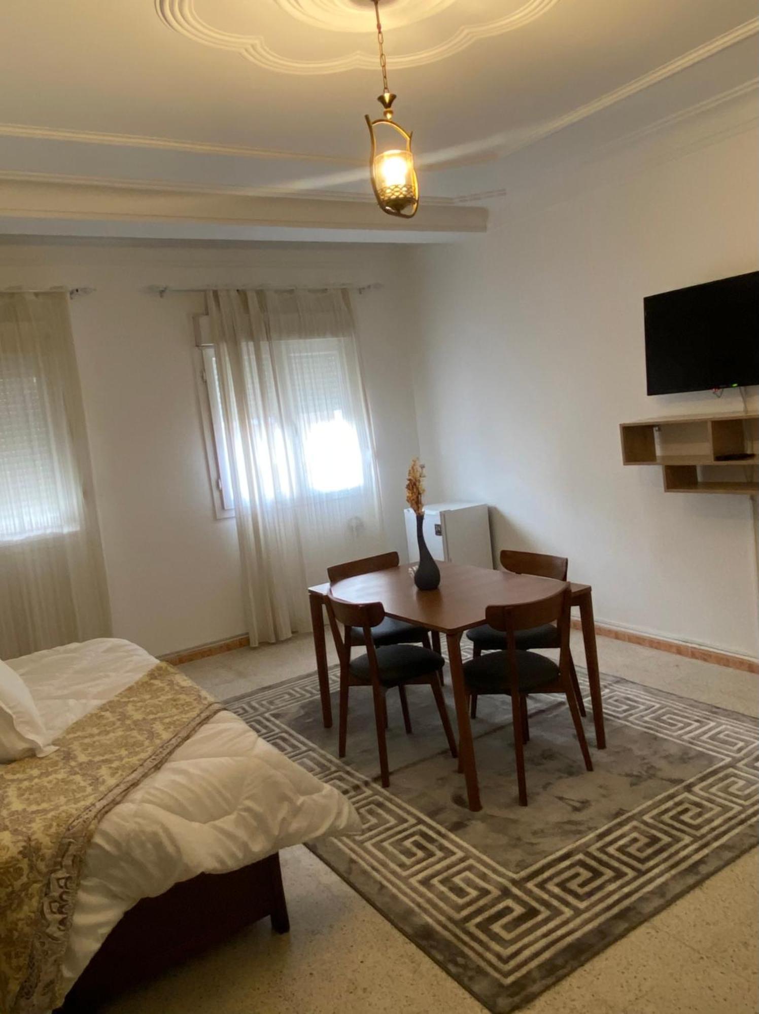 Hostel Apart Maison Blanche Ngoại thất bức ảnh