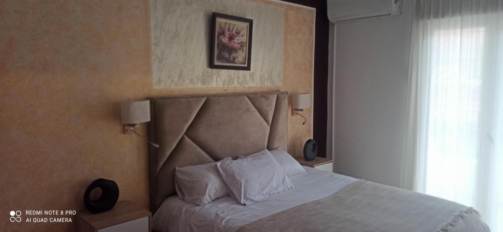 Hostel Apart Maison Blanche Ngoại thất bức ảnh