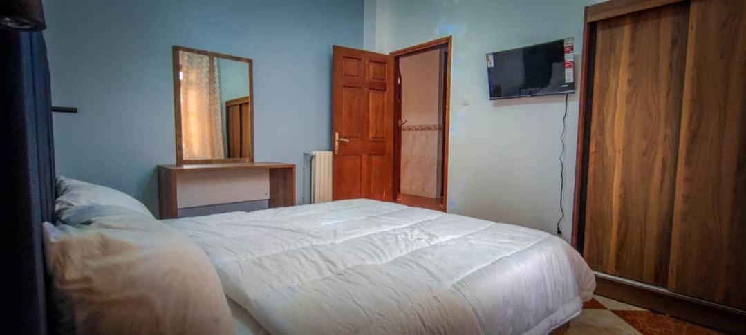 Hostel Apart Maison Blanche Ngoại thất bức ảnh